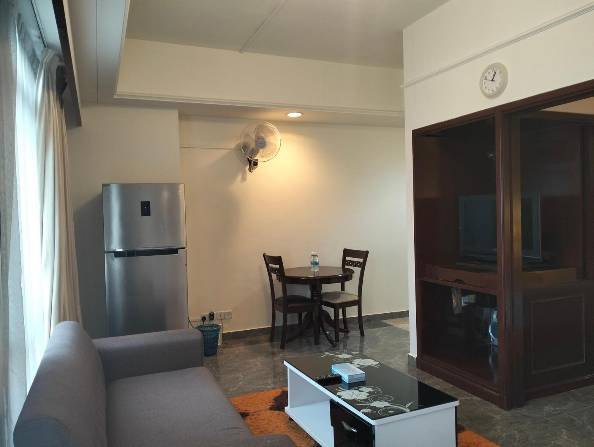 Berjaya Times Square Service Suite By Luna Kuala Lumpur Esterno foto