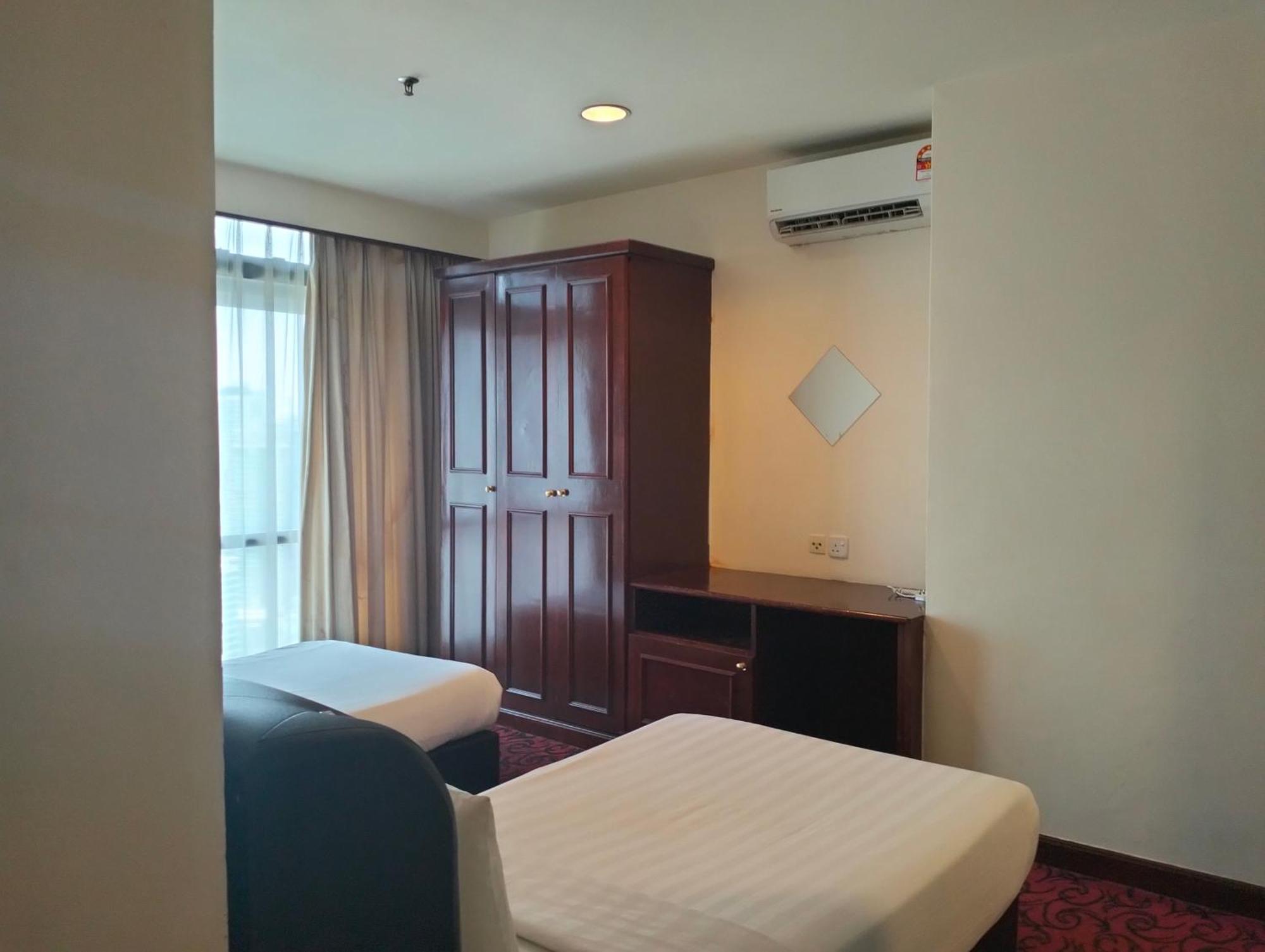 Berjaya Times Square Service Suite By Luna Kuala Lumpur Esterno foto