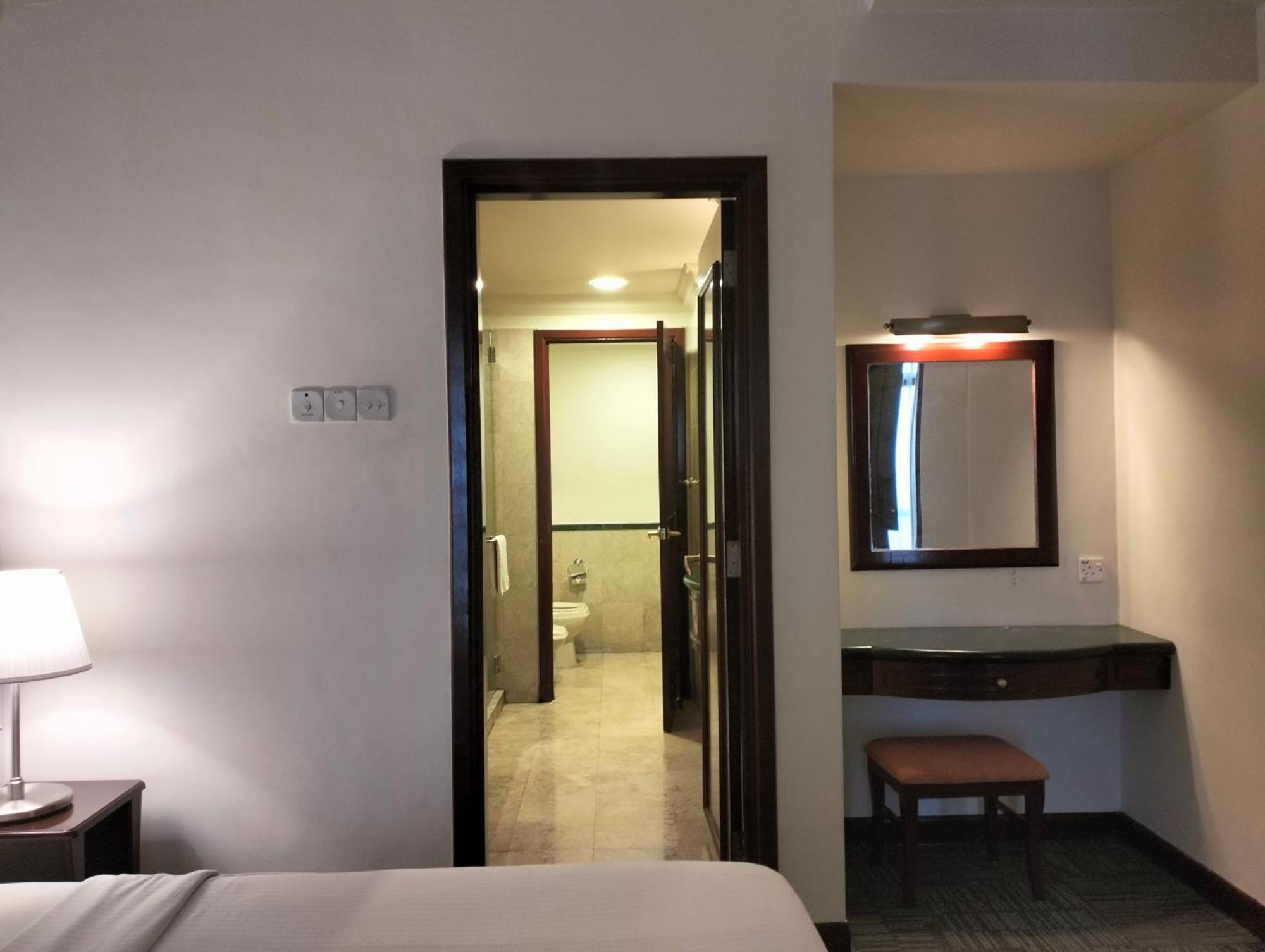 Berjaya Times Square Service Suite By Luna Kuala Lumpur Esterno foto