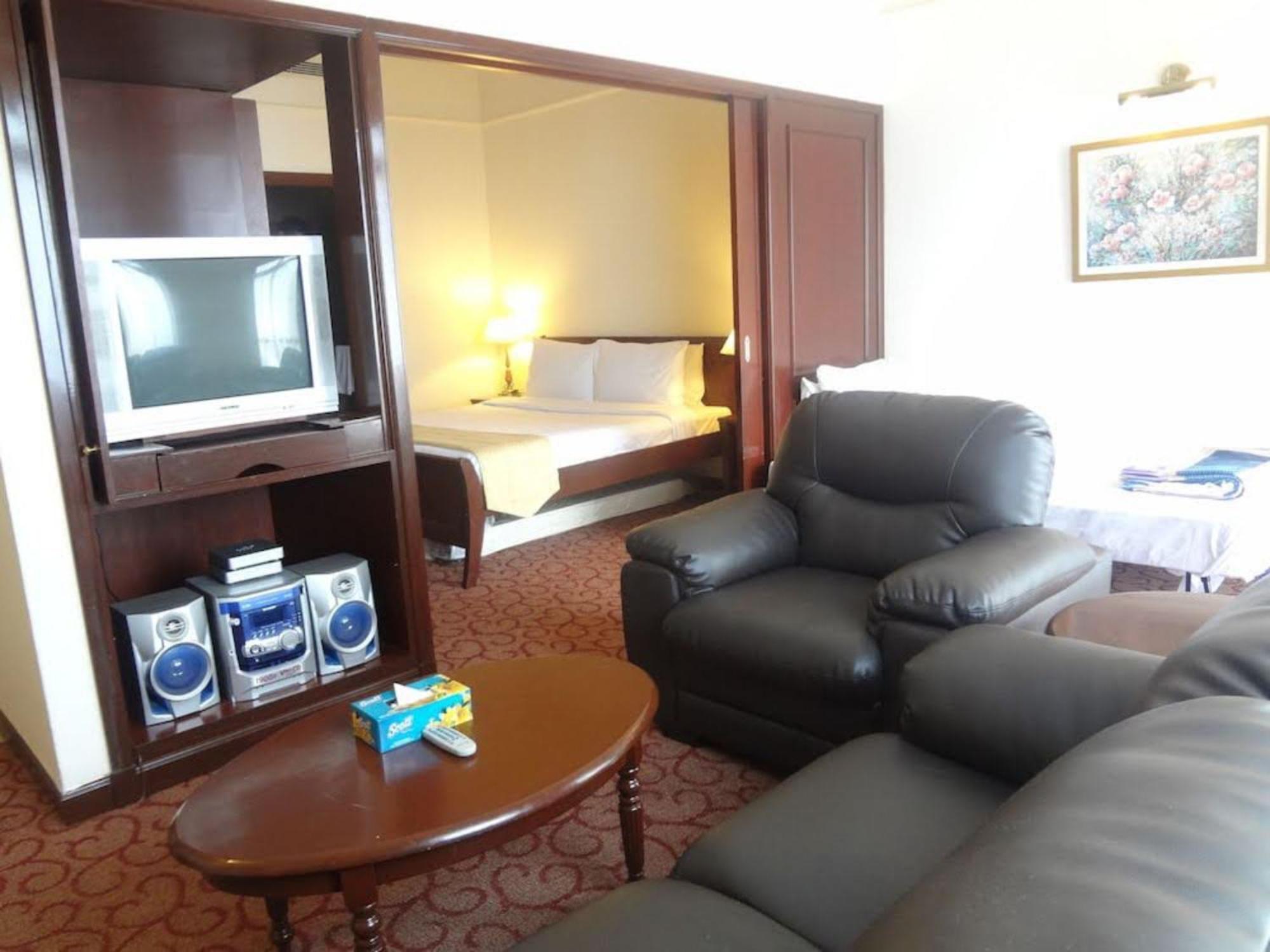 Berjaya Times Square Service Suite By Luna Kuala Lumpur Esterno foto